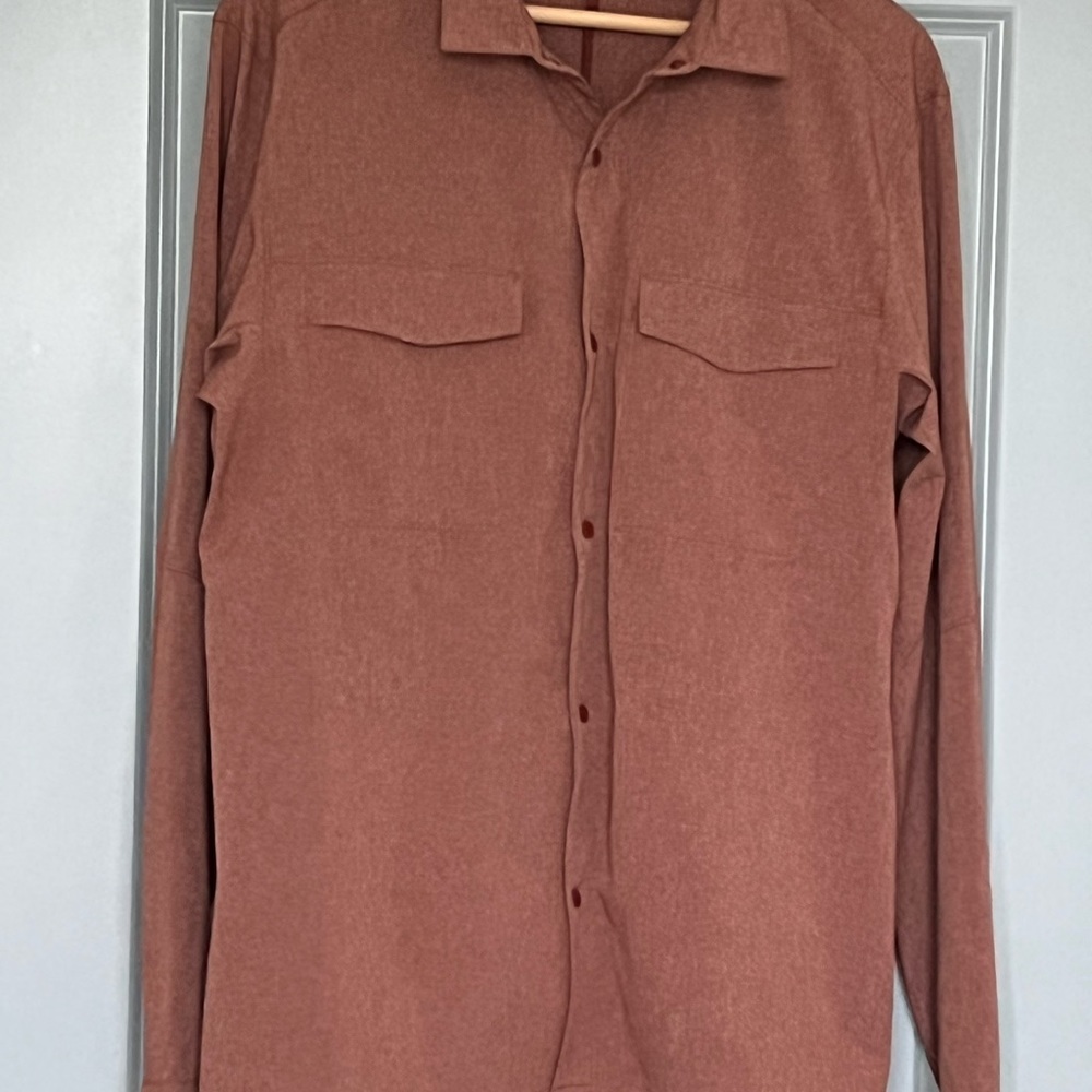 Lululemon Men’s Double Pocket long-sleeve overshirt